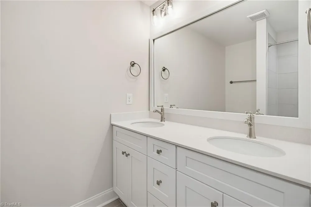 4011 Estate Drive Lewisville, NC 27023