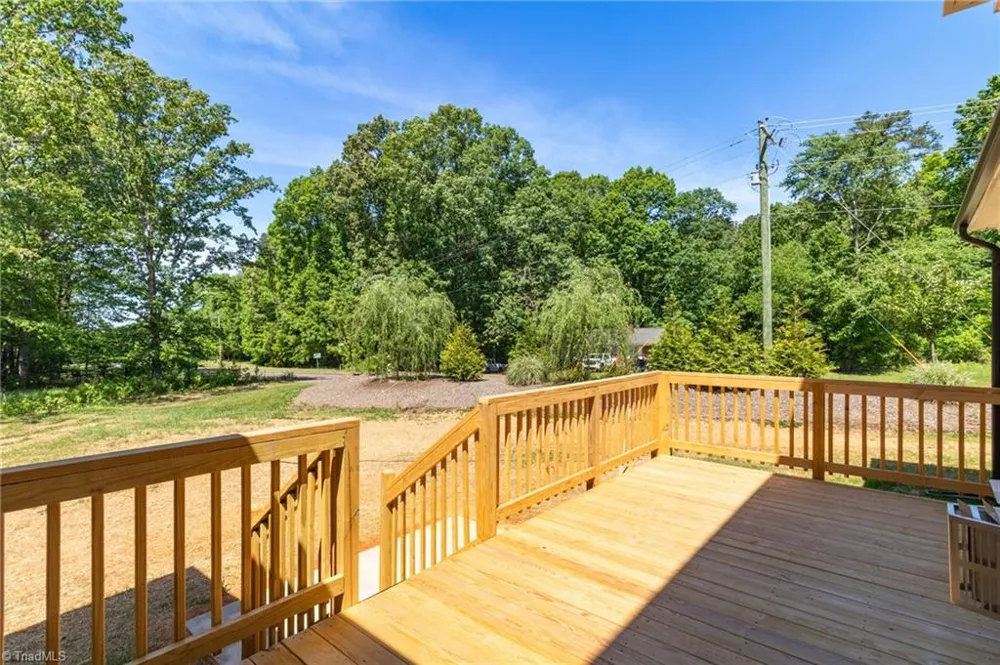 4011 Estate Drive Lewisville, NC 27023