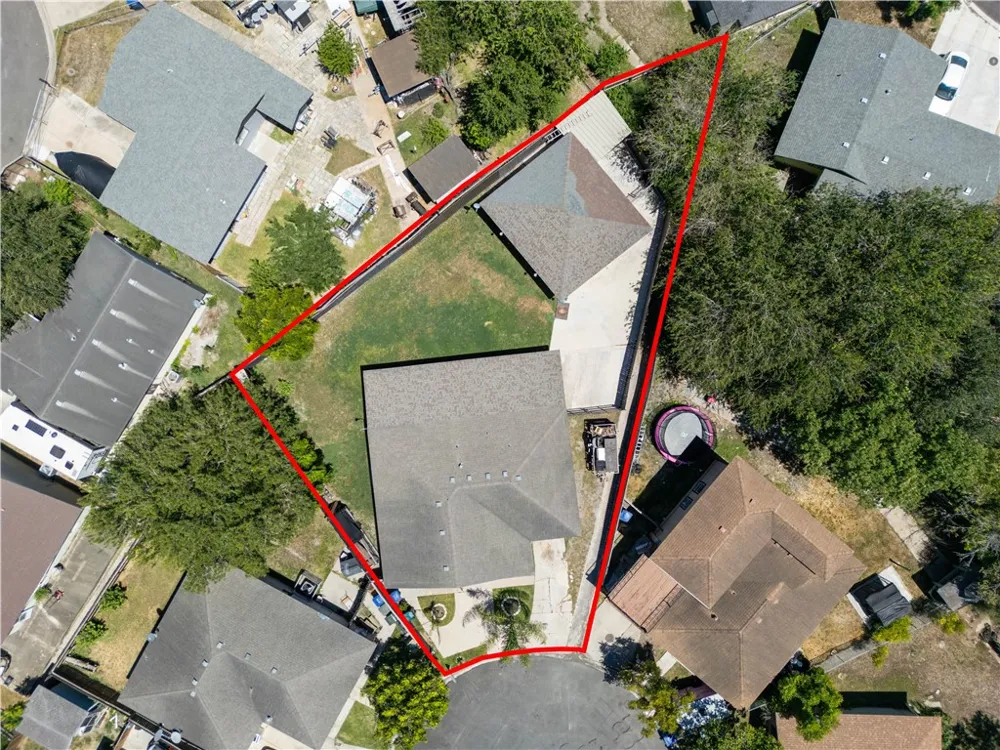 1126 Green Willow Drive Corpus Christi, TX 78405