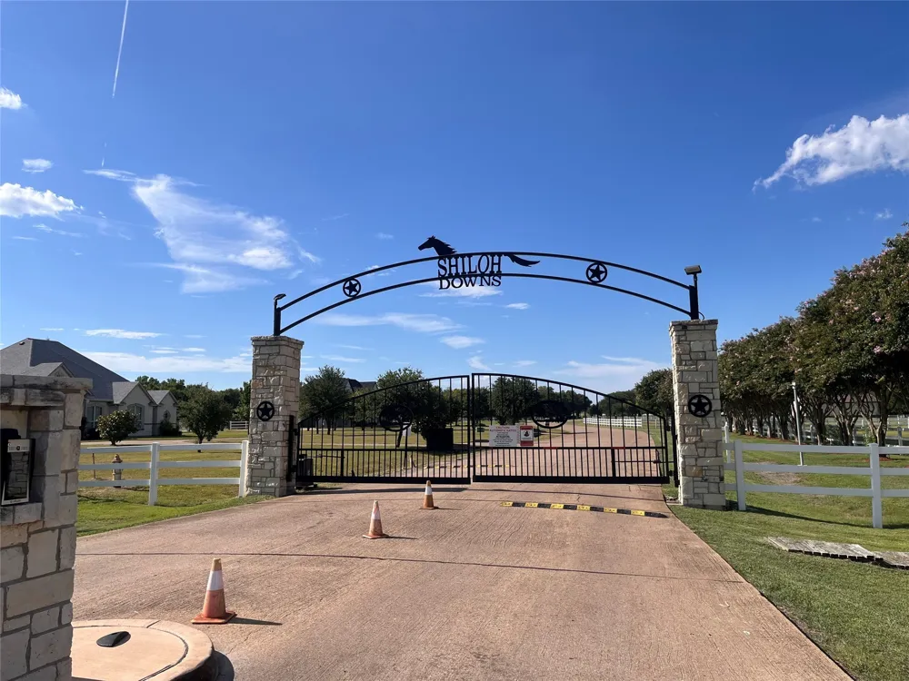 264 Sidewinder Loop Red Oak, TX 75154