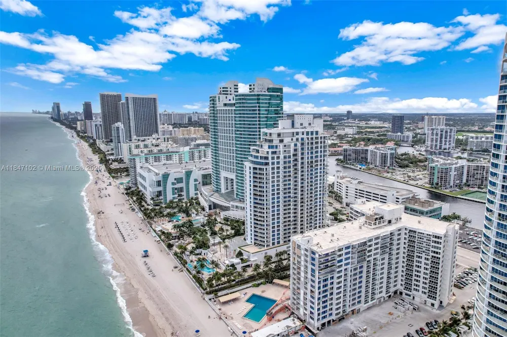 3535 S Ocean Drive #2104 Hollywood, FL 33019