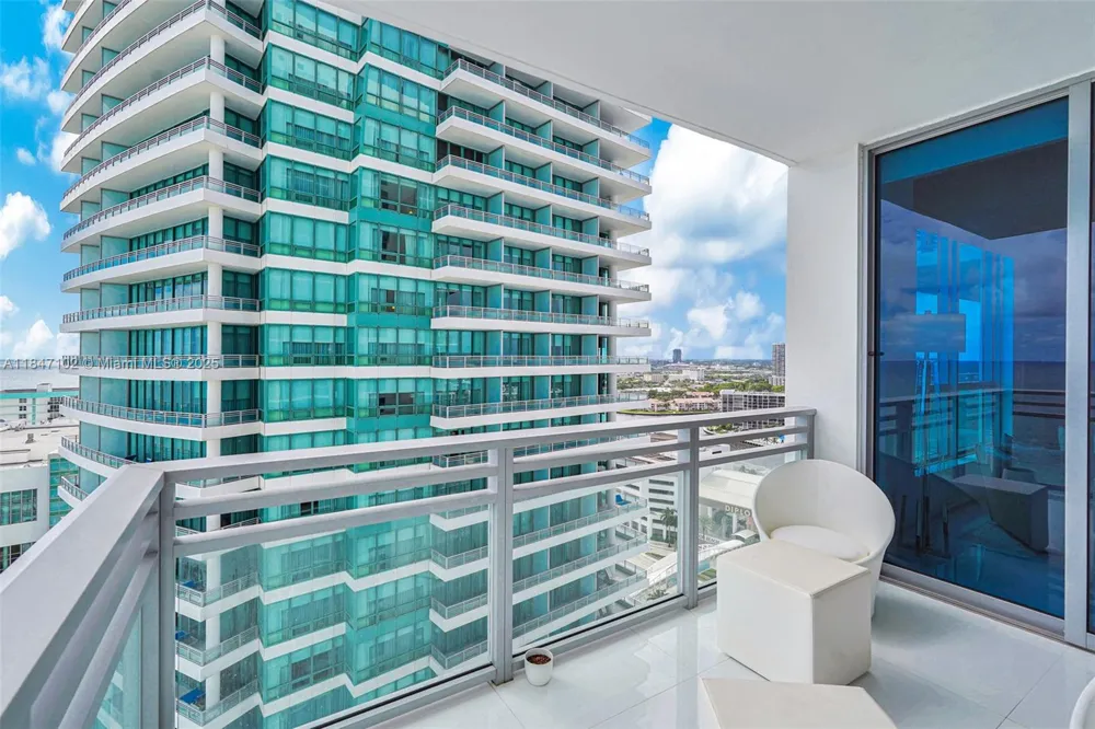 3535 S Ocean Drive #2104 Hollywood, FL 33019