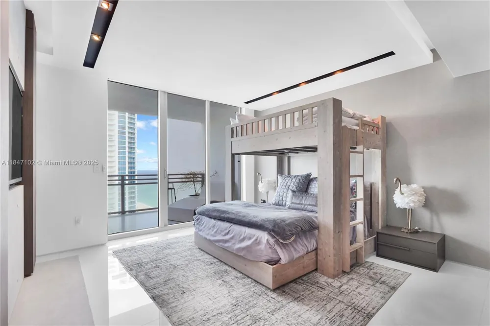 3535 S Ocean Drive #2104 Hollywood, FL 33019