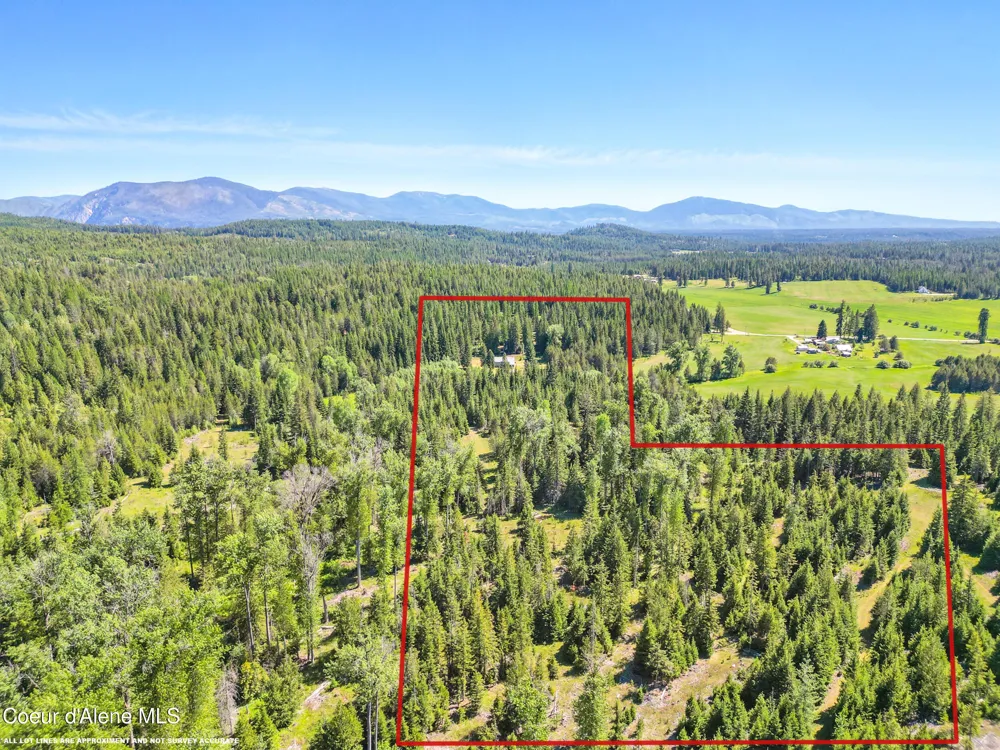 670 Sunset Road Athol, ID 83801
