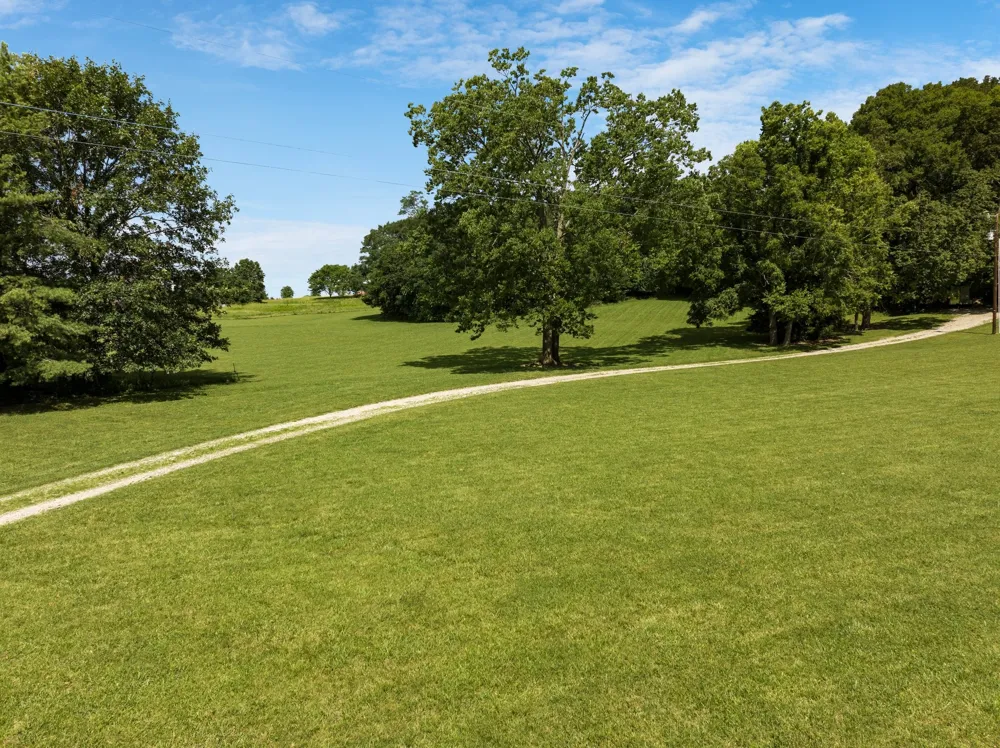 4092 Clovercroft Rd Franklin, TN 37067