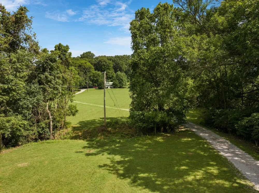 4092 Clovercroft Rd Franklin, TN 37067