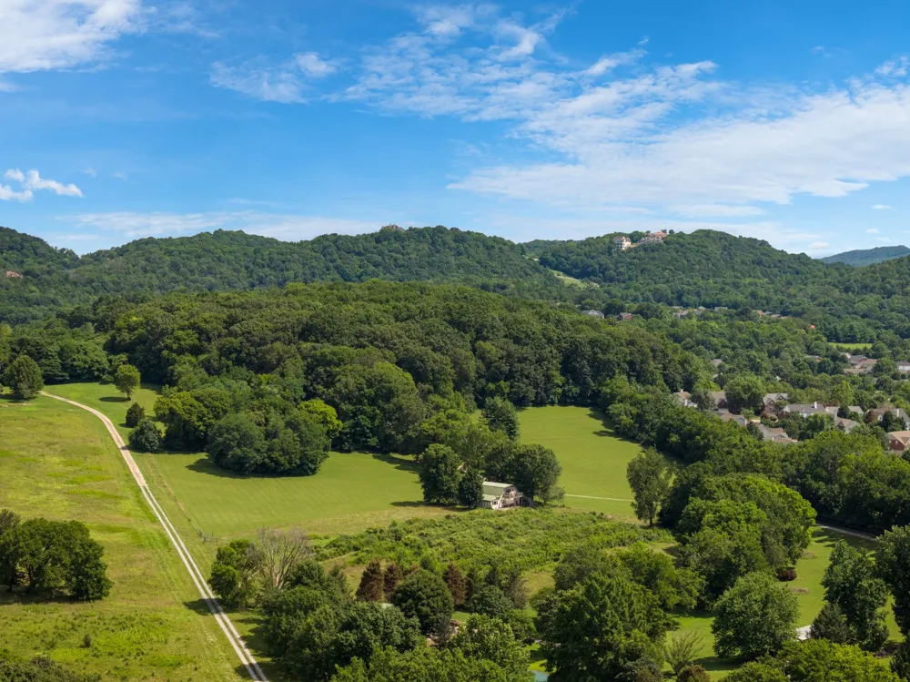 4092 Clovercroft Rd Franklin, TN 37067