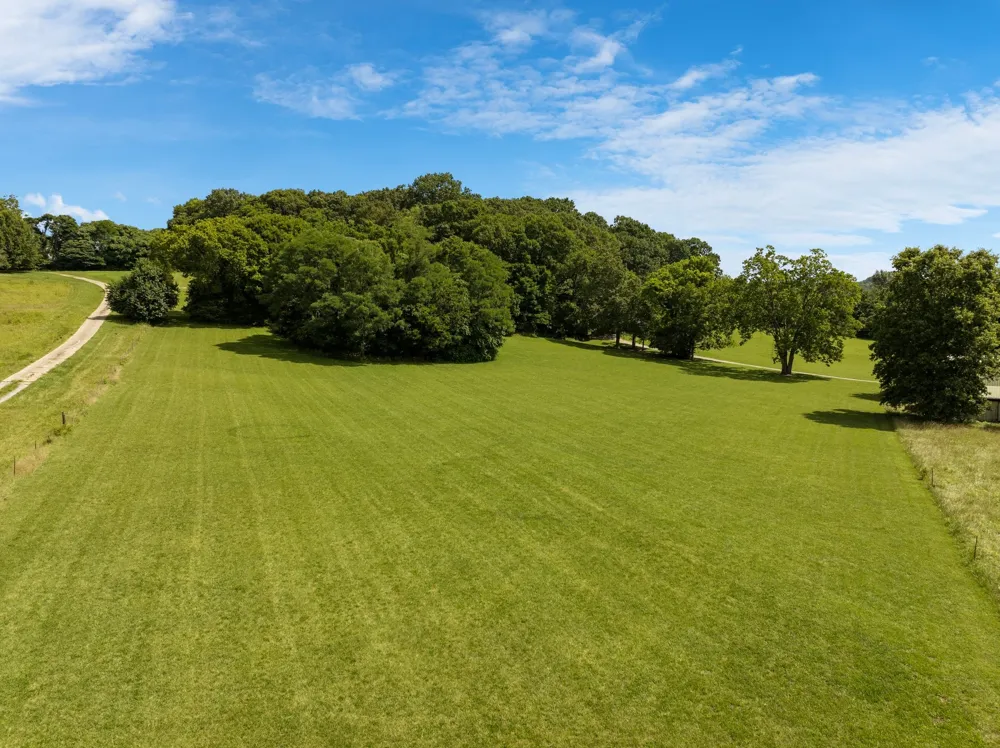 4092 Clovercroft Rd Franklin, TN 37067