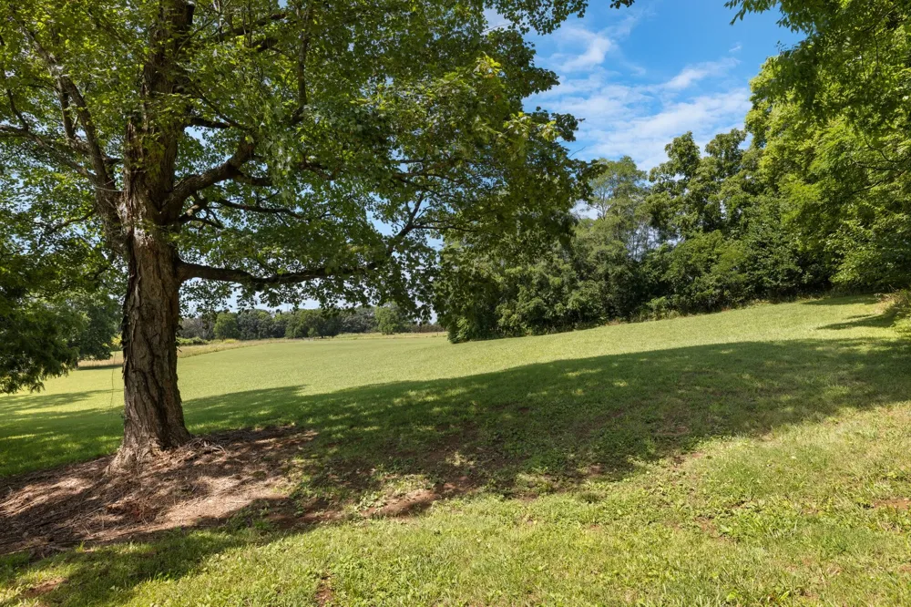 4092 Clovercroft Rd Franklin, TN 37067