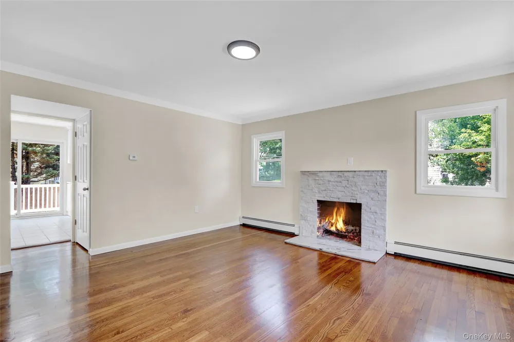 20 Whitman Avenue Islip, NY 11751