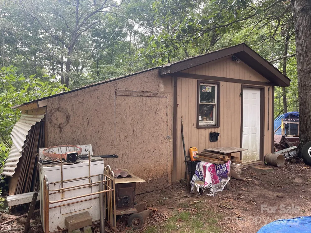 5790 Summer Lane Cherryville, NC 28021