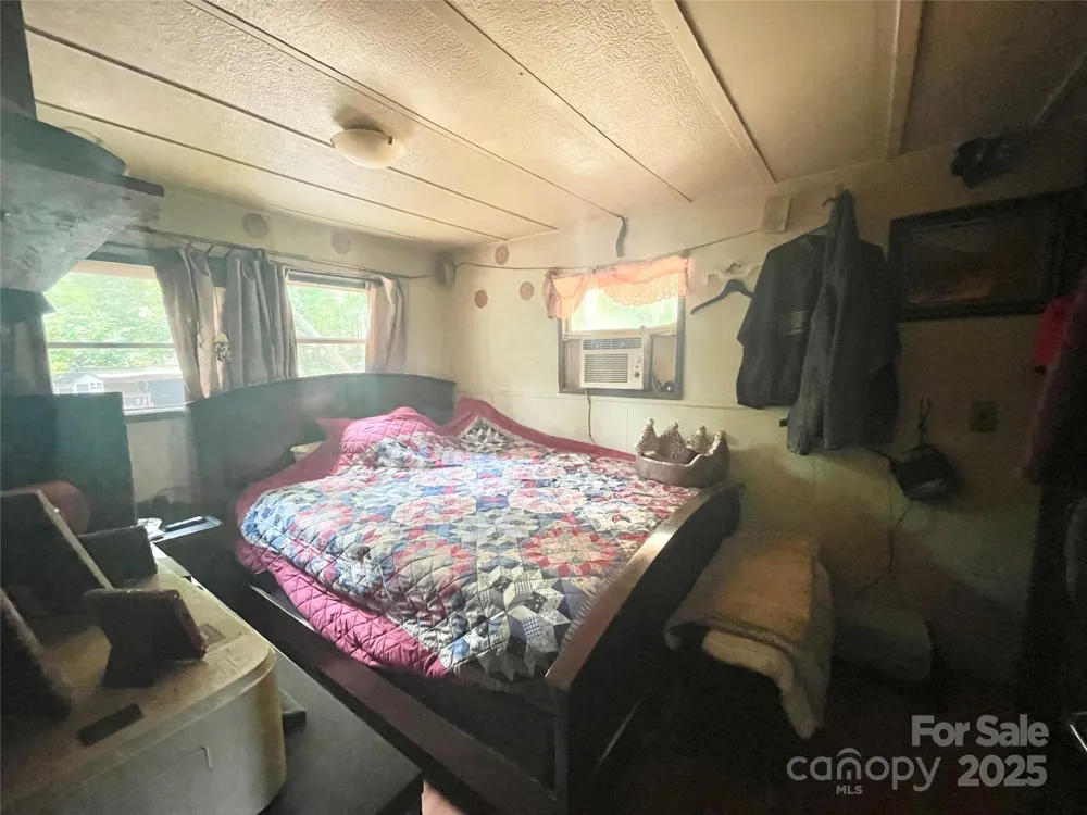 5790 Summer Lane Cherryville, NC 28021