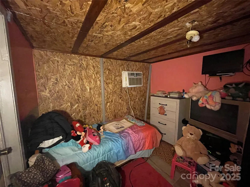 5790 Summer Lane Cherryville, NC 28021