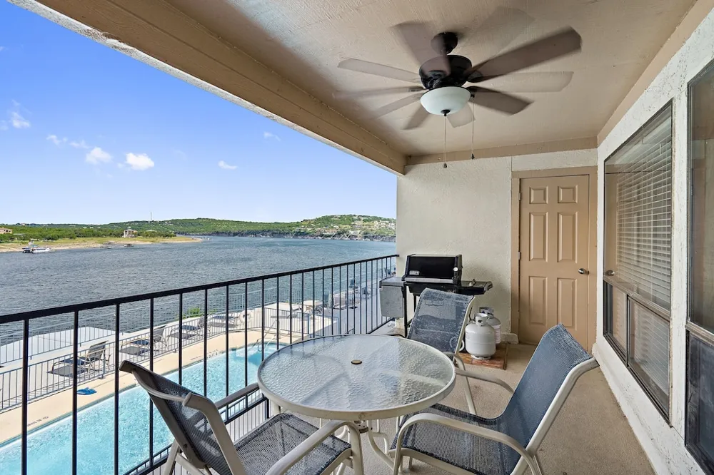 1601 Judy Lynn Drive #207 Spicewood, TX 78669