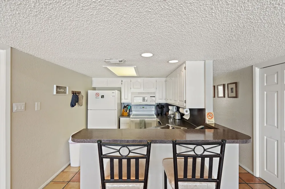 1601 Judy Lynn Drive #207 Spicewood, TX 78669
