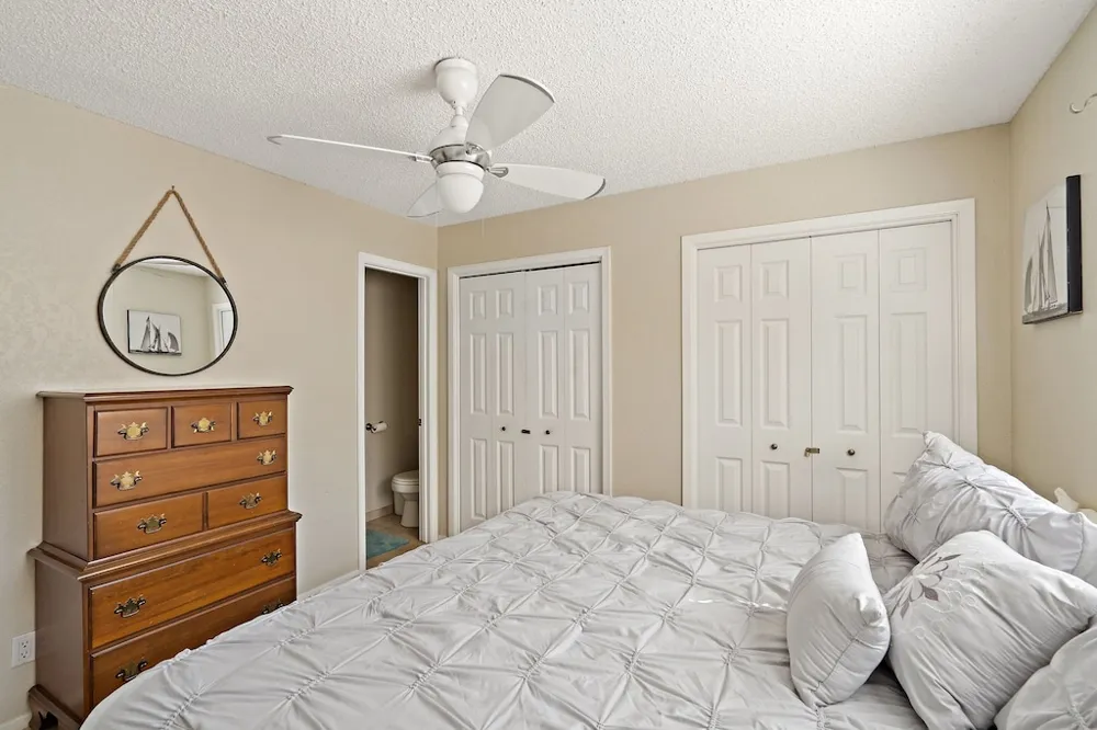 1601 Judy Lynn Drive #207 Spicewood, TX 78669