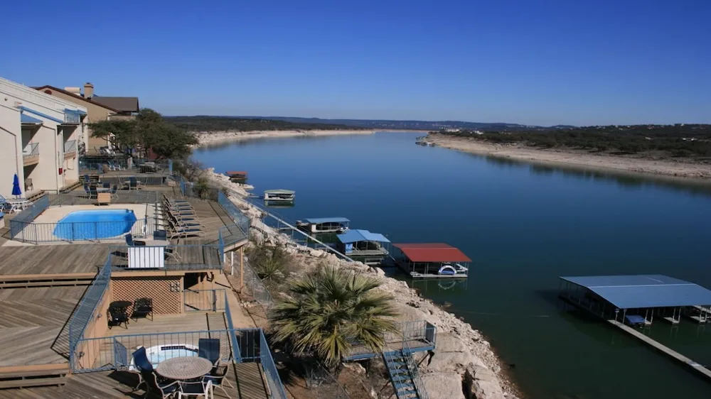 1601 Judy Lynn Drive #207 Spicewood, TX 78669