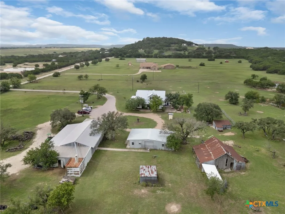 951 Moseley Road Copperas Cove, TX 76522
