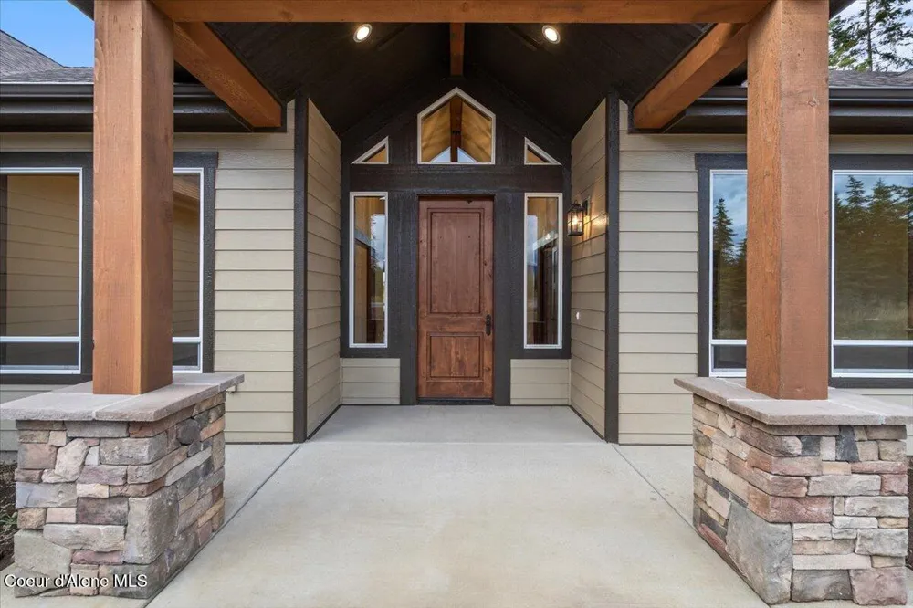 L2B1 Pauls Lane Athol, ID 83801
