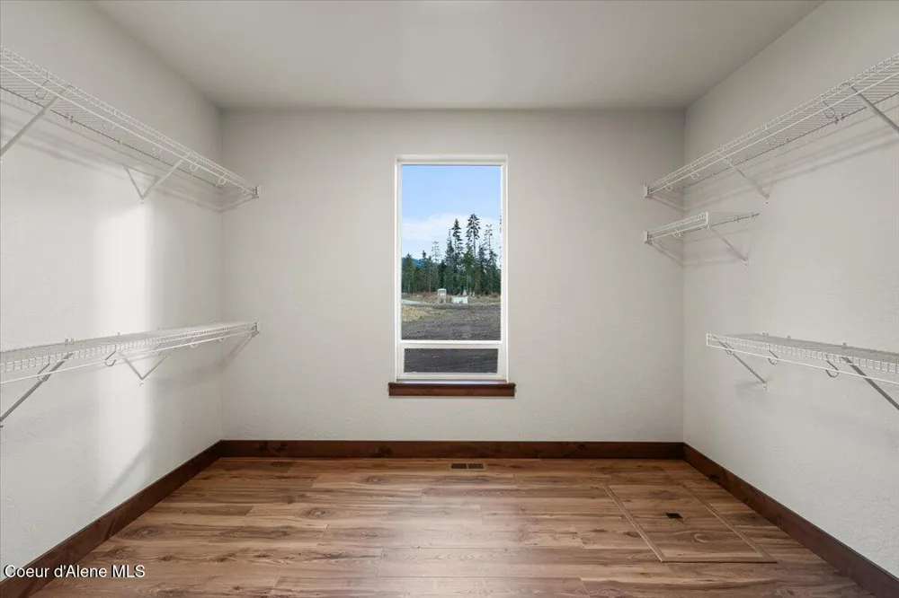 L2B1 Pauls Lane Athol, ID 83801