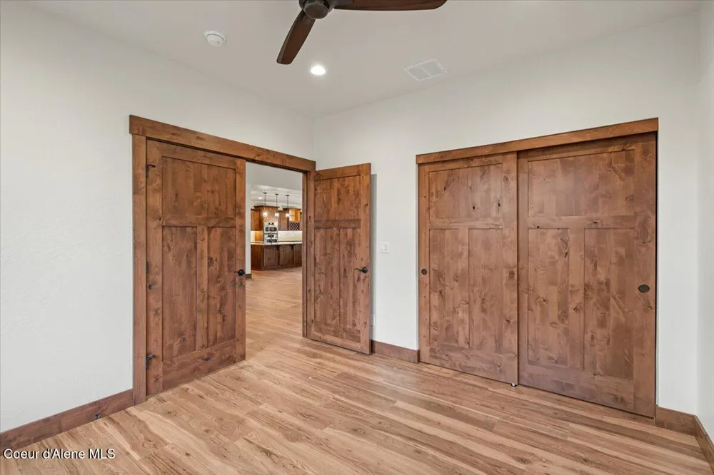 L2B1 Pauls Lane Athol, ID 83801