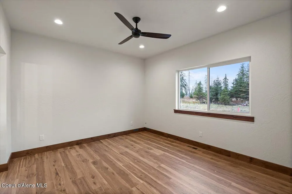 L2B1 Pauls Lane Athol, ID 83801