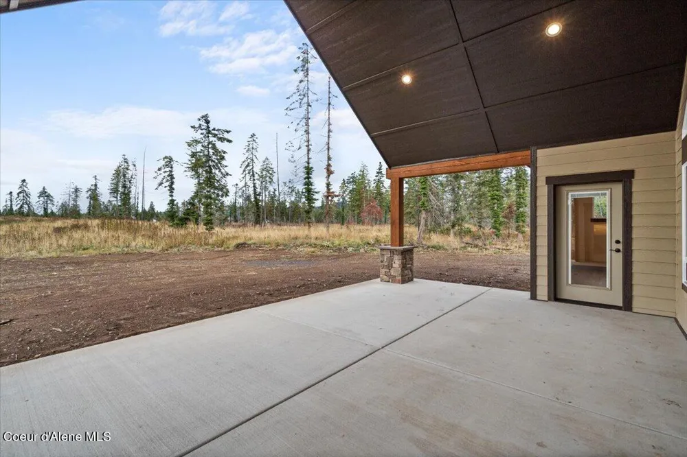 L2B1 Pauls Lane Athol, ID 83801