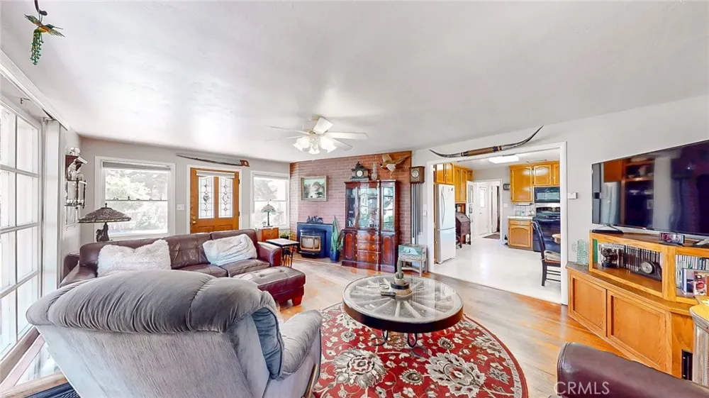 432 E Glenwood Avenue Turlock, CA 95380
