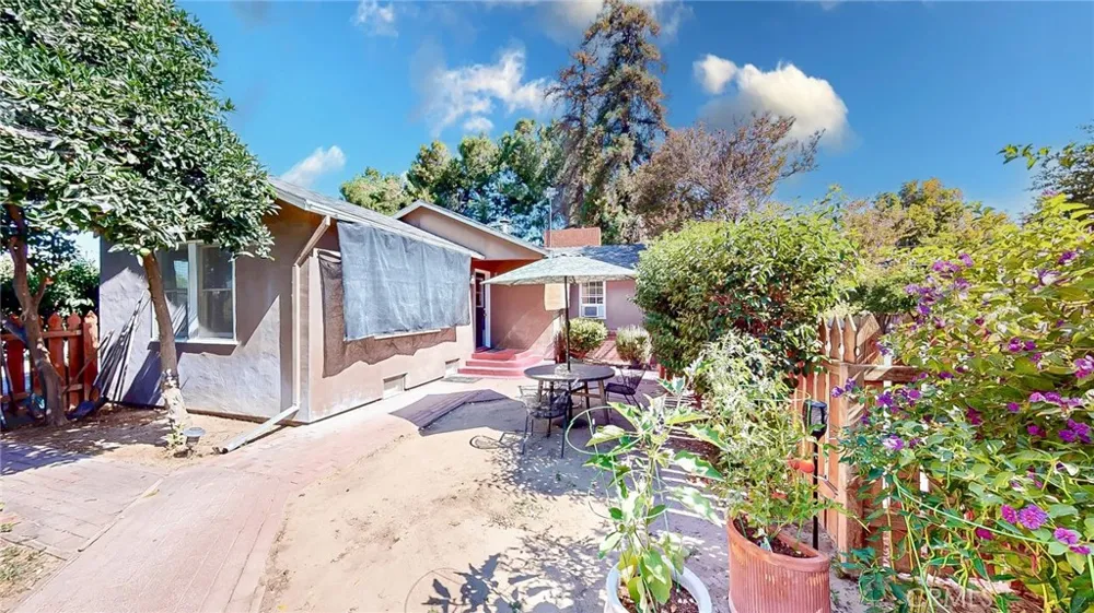 432 E Glenwood Avenue Turlock, CA 95380