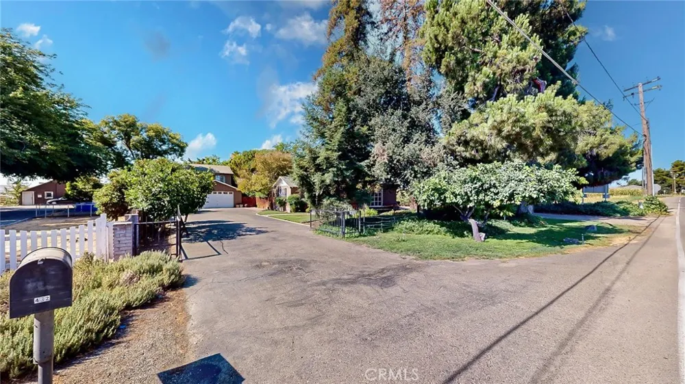 432 E Glenwood Avenue Turlock, CA 95380