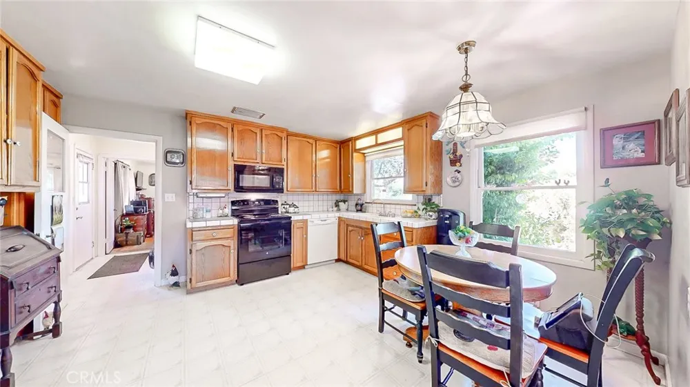 432 E Glenwood Avenue Turlock, CA 95380