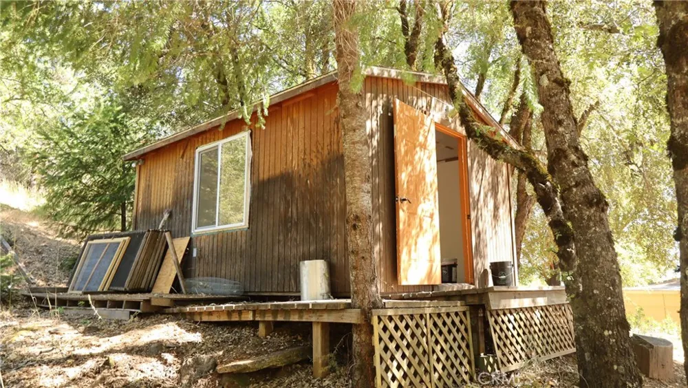 11444 Bottle Rock Road Kelseyville, CA 95451