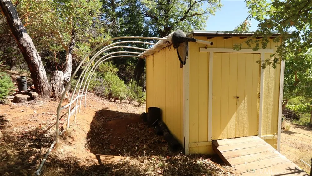 11444 Bottle Rock Road Kelseyville, CA 95451