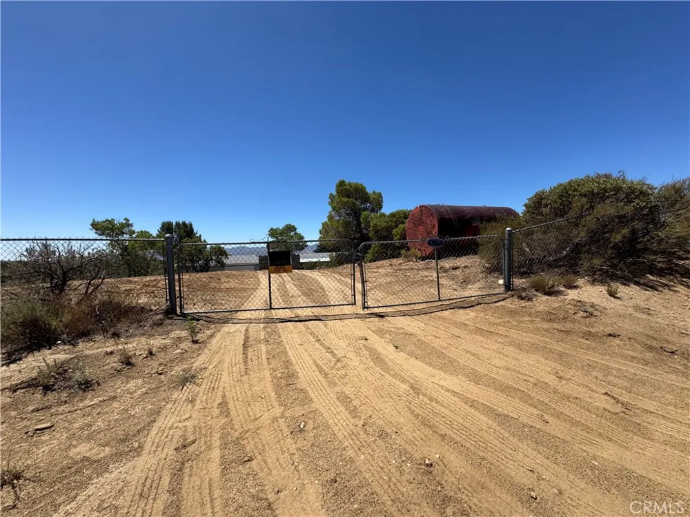 37065 Bonita Vista Road Anza, CA 92539