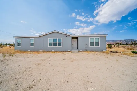1573 Smoke Tree Road