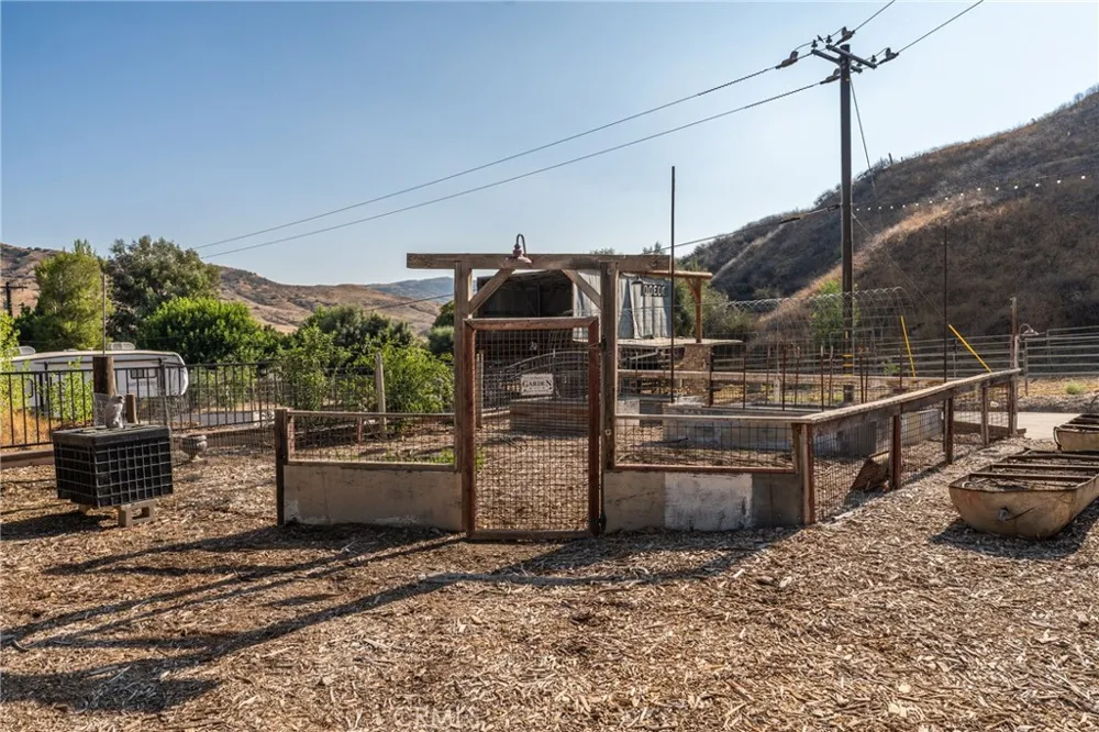 30300 Live Oak Canyon Road Redlands, CA 92373