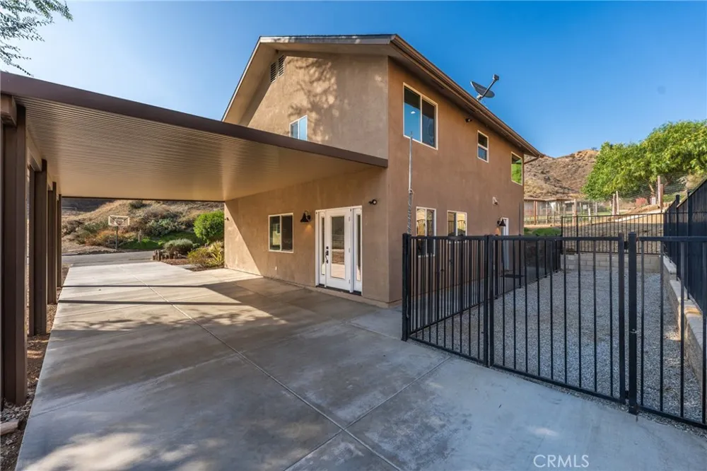 30300 Live Oak Canyon Road Redlands, CA 92373