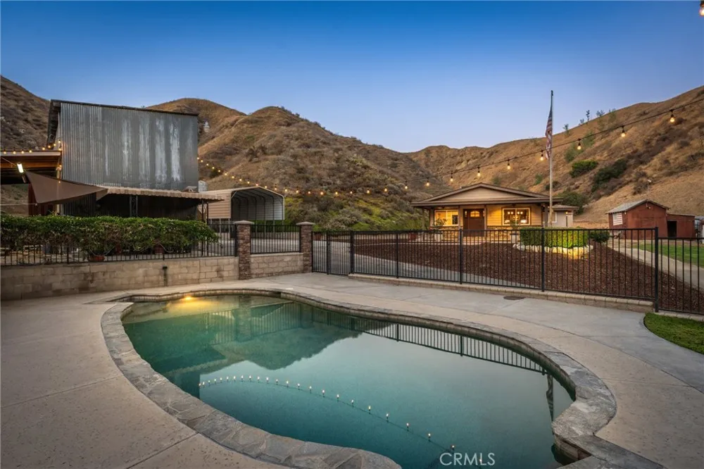 30300 Live Oak Canyon Road Redlands, CA 92373
