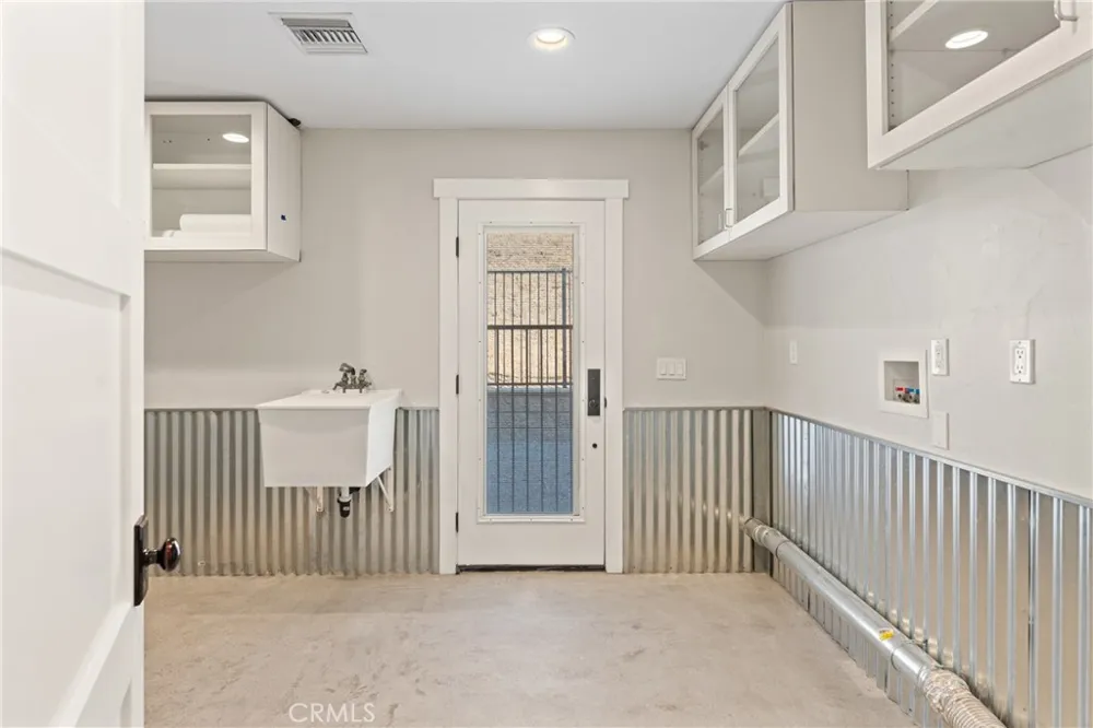 30300 Live Oak Canyon Road Redlands, CA 92373