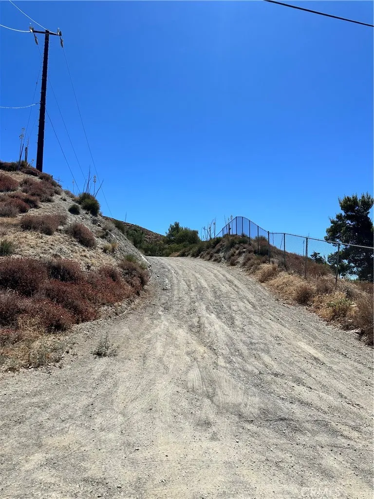90 W Avenue N-8 Leona Valley, CA 93551