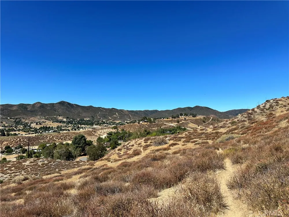 90 W Avenue N-8 Leona Valley, CA 93551
