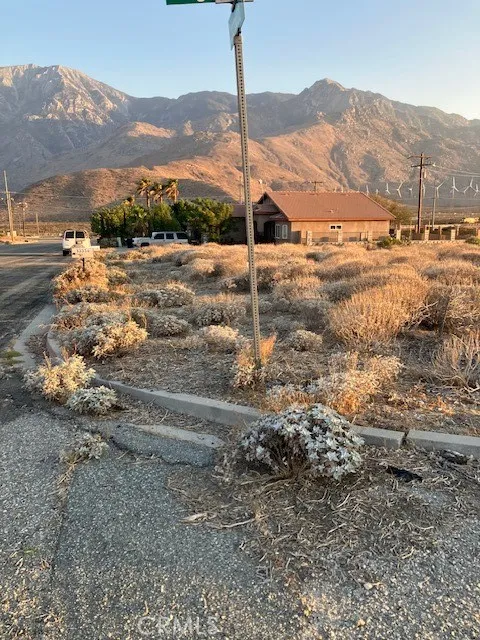 13356 Fremontia Road Whitewater, CA 92282