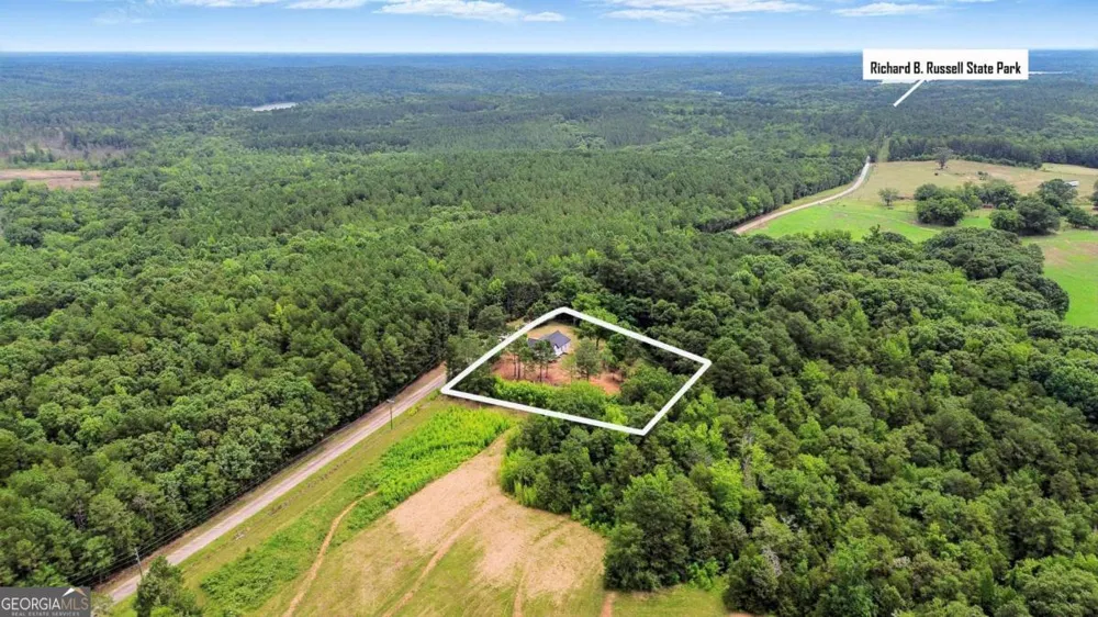1859 William Smith RD Elberton, GA 30635