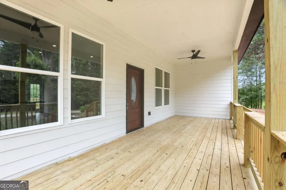 1859 William Smith RD Elberton, GA 30635