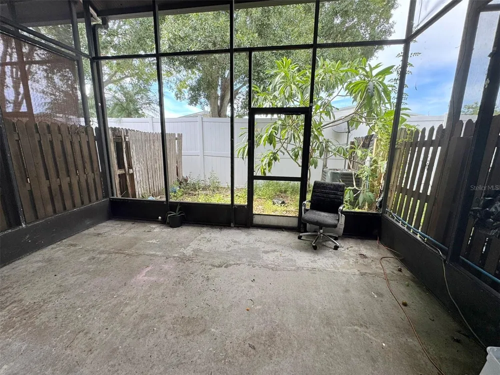 2811 S PINES DRIVE #18 Largo, FL 33771