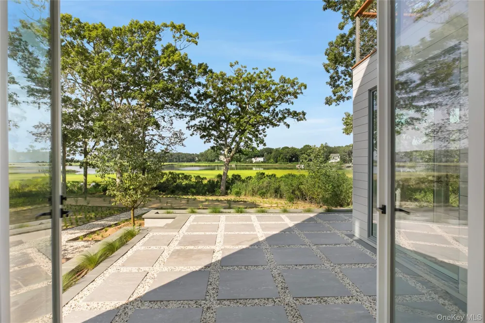 6370 Skunk Lane Cutchogue, NY 11935