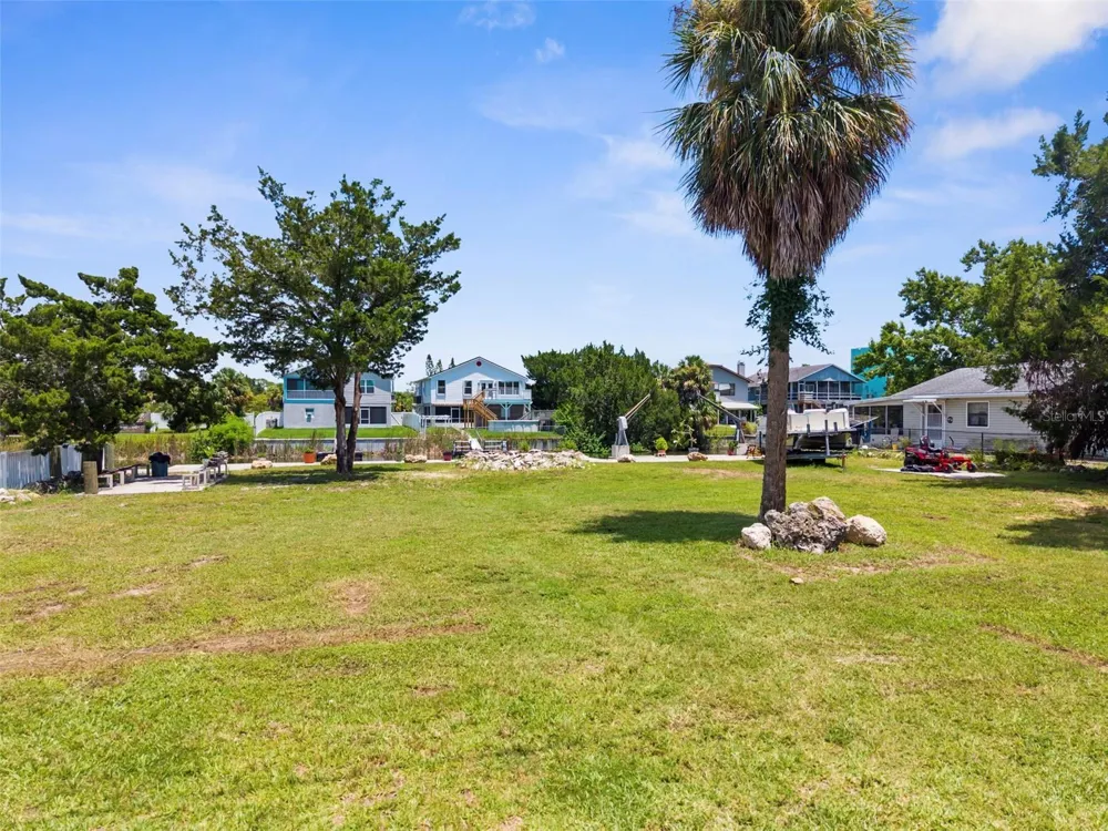 0 0 SEA GRAPE DR #Lots 19 and 20 Hernando Beach, FL 34607