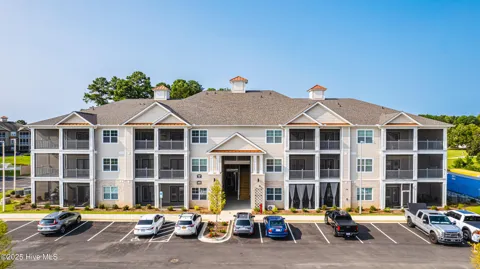 395 S Crow Creek Dr #1702