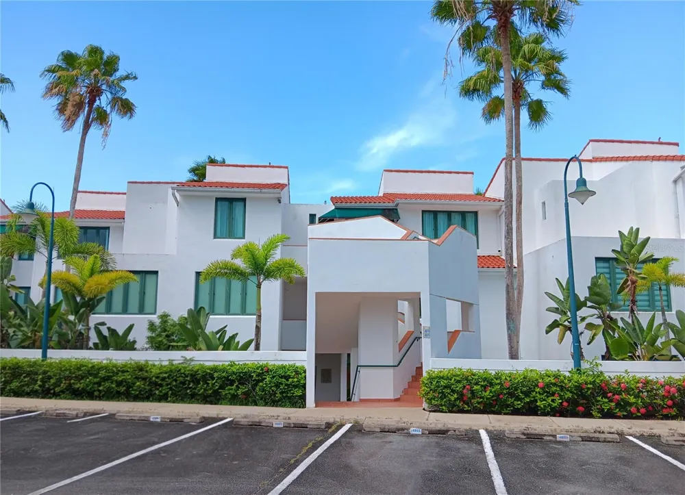 4703 RIO MAR VILLAGE Rio Grande, PR 00745
