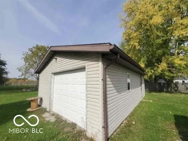 402 S Angle Street Dunkirk, IN 47336